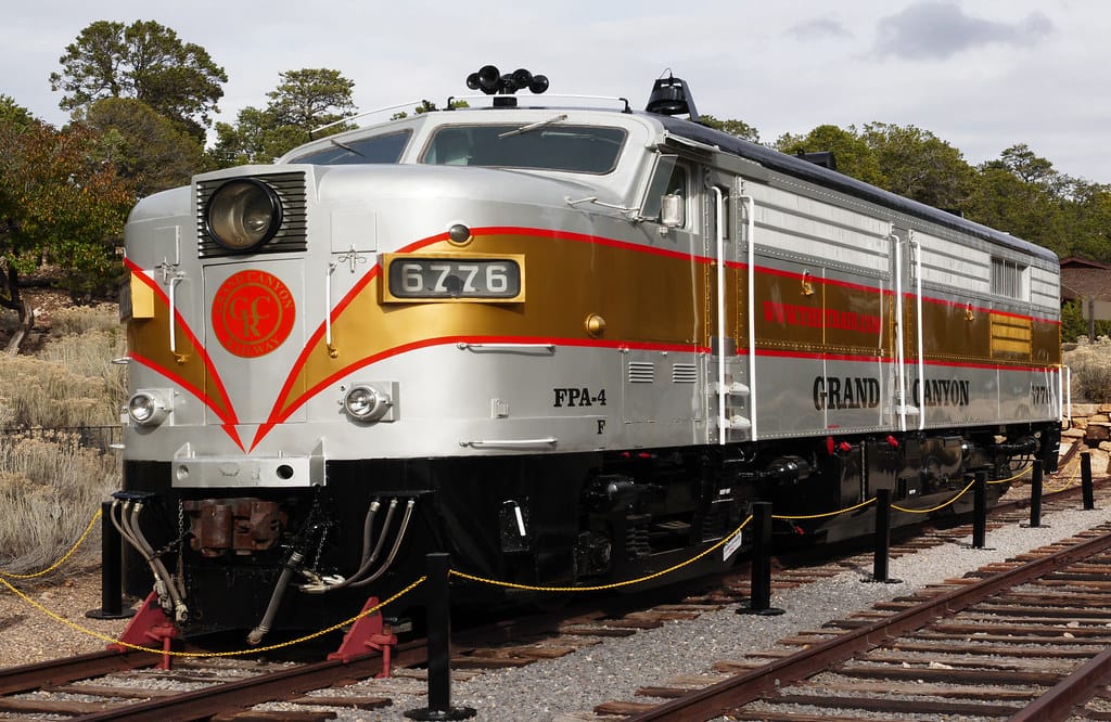 grand canyon railway luxury USA train