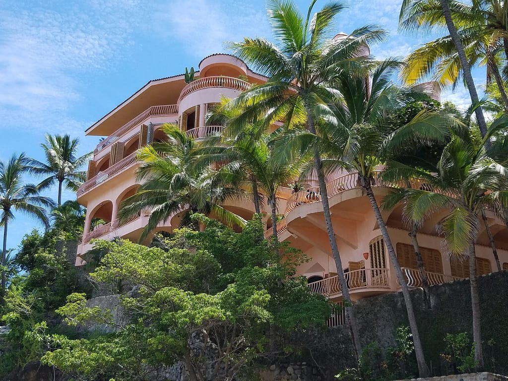 personal retreat remote estate
