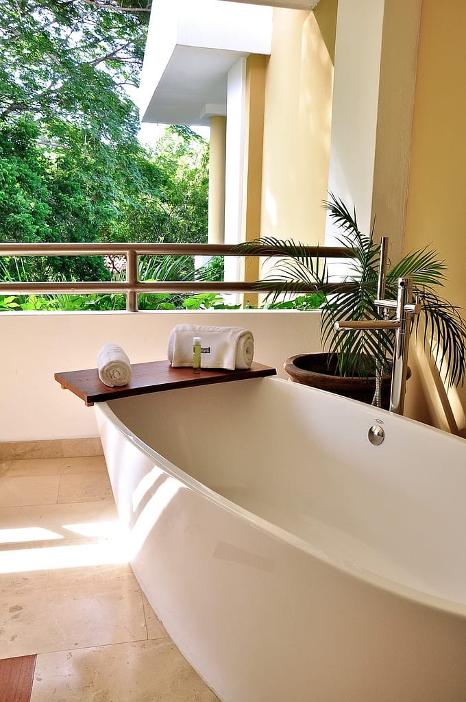 luxury home upgrades spa bathroom